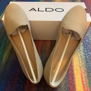 ALDO nude loafers - New in Box (NIB)